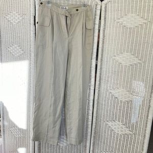 Linen pants by Rafaella